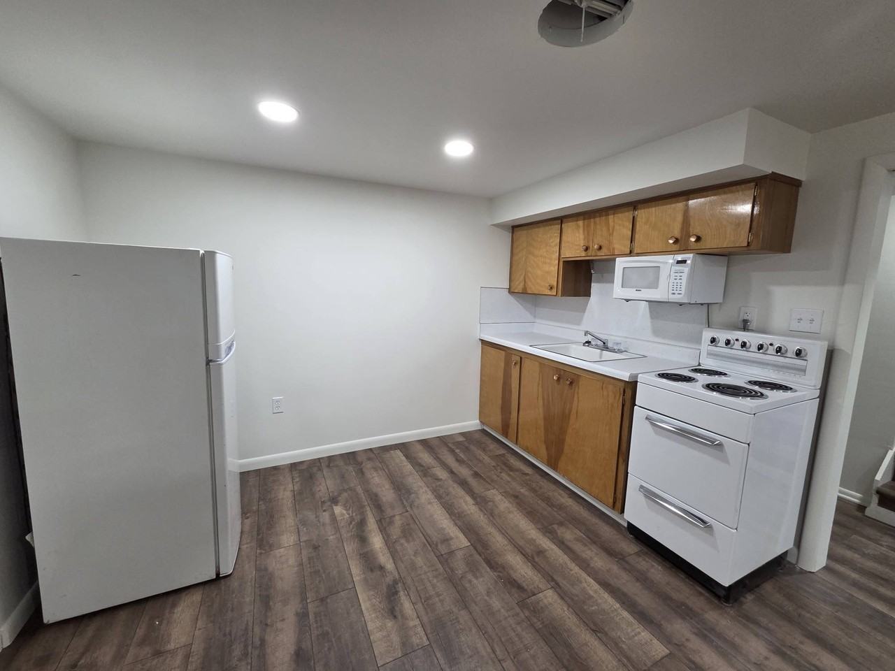 540 Sunset Ave #B - KAM - Photo 2 of 27