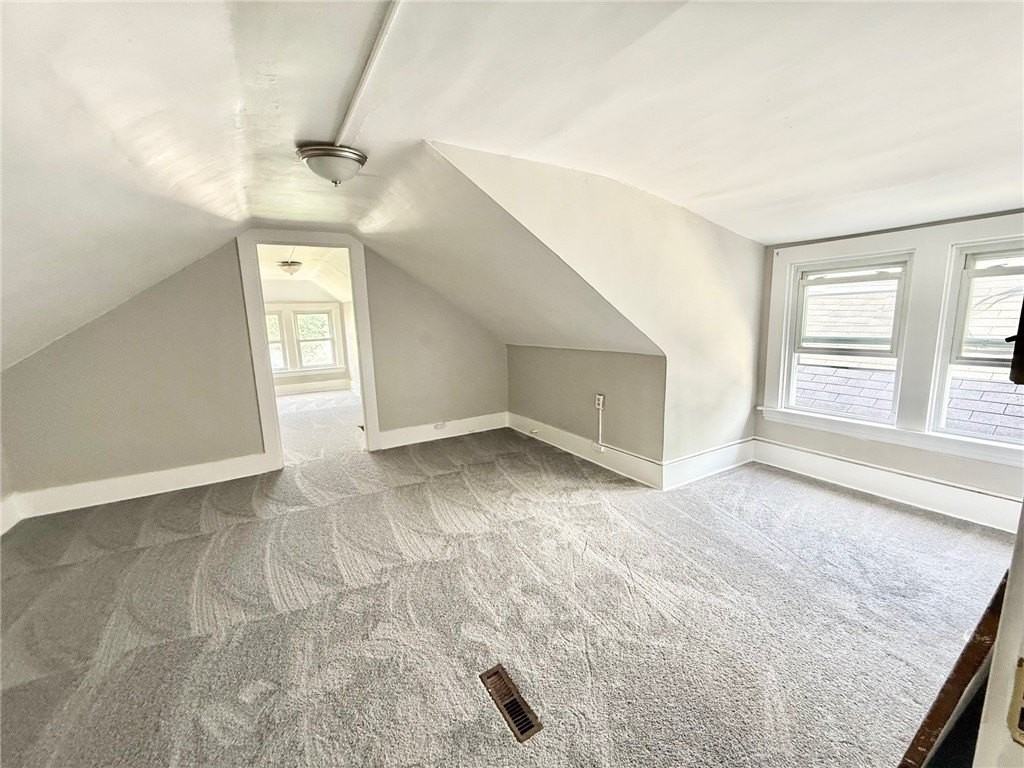 419 N 4th St - Photo 7 of 10