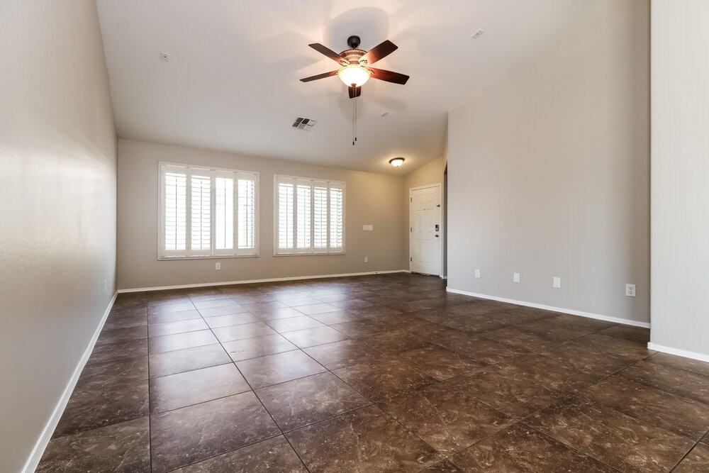 23837 W Papago St - Photo 4 of 16