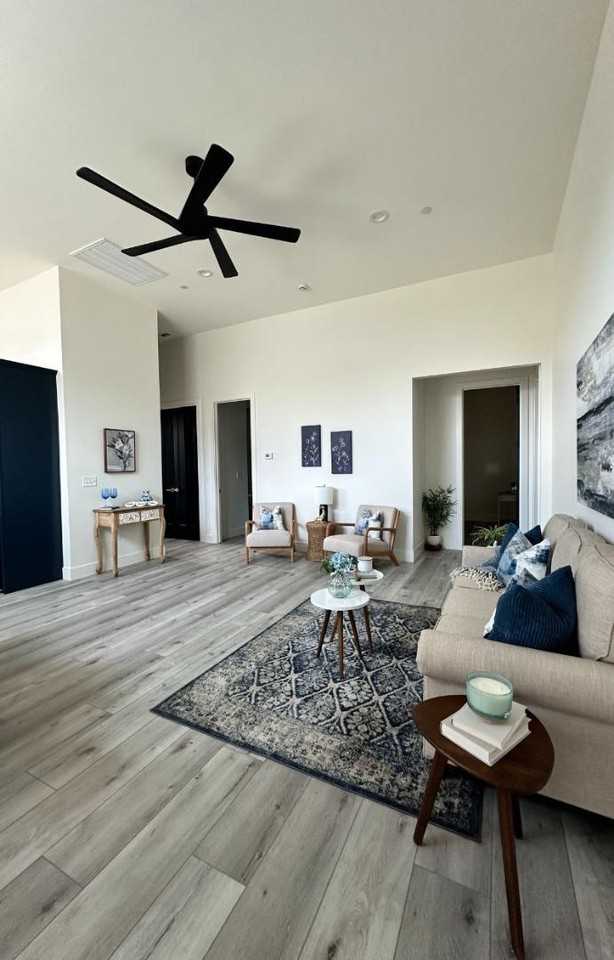 309 Roseburg Avenue - Photo 5 of 10