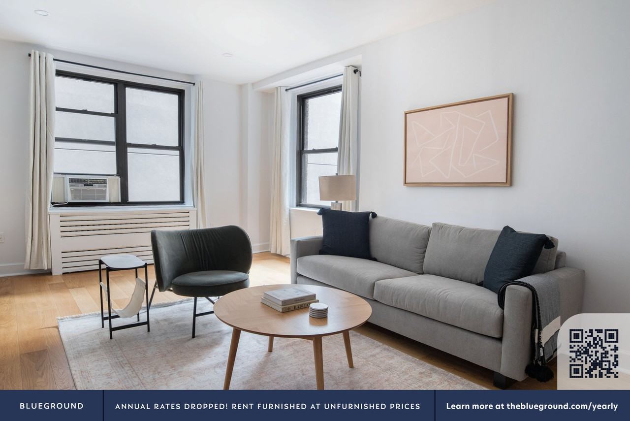 160 East 48th Street - Photo 3 of 38