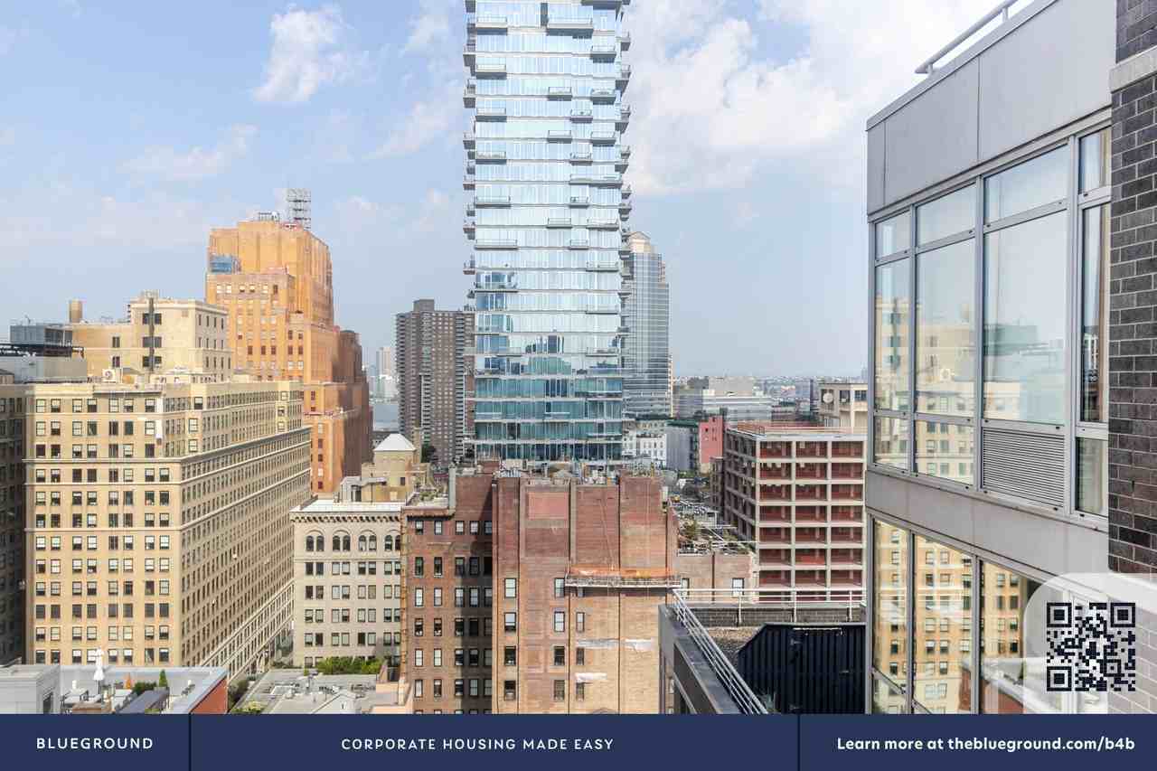 88 Leonard Street - Photo 6 of 25