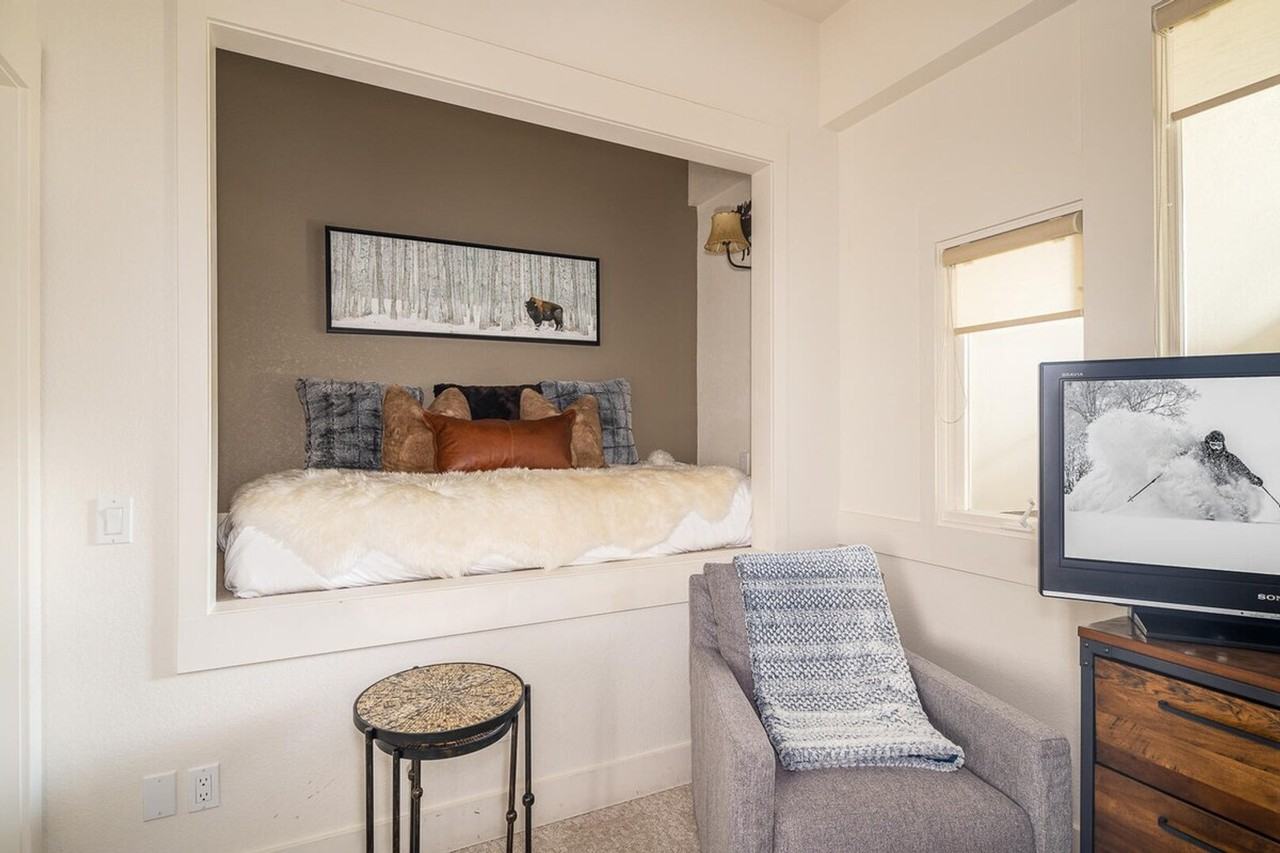 Saddle Ridge Rd #1255719P - Photo 7 of 19