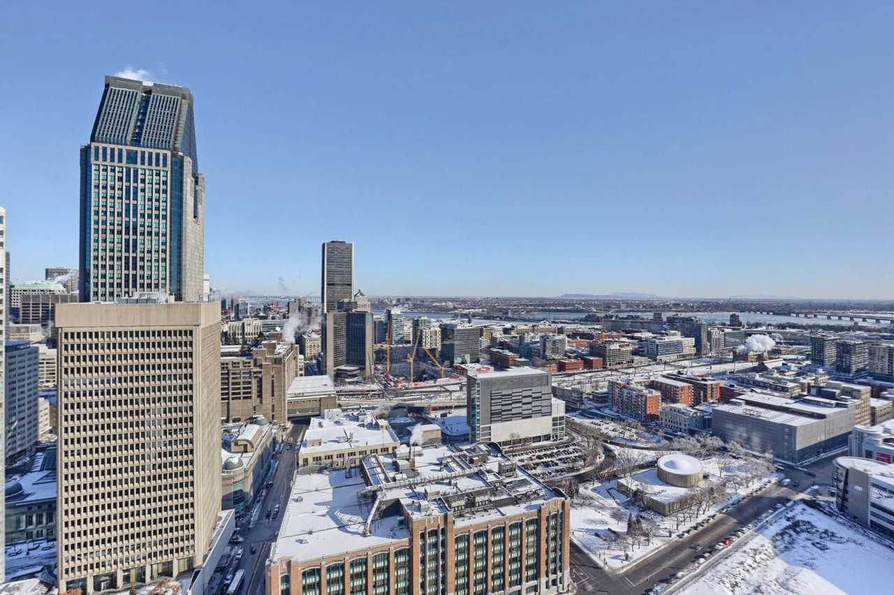 1215 Rue Saint-Antoine O #1262041P - Photo 3 of 42