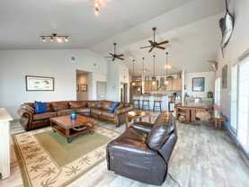 4037 Summit Dr - Photo 1 of 1