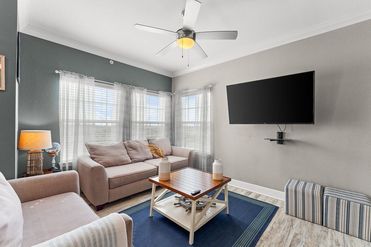 14802 Whitecap Blvd #1268414P - Photo 3 of 44