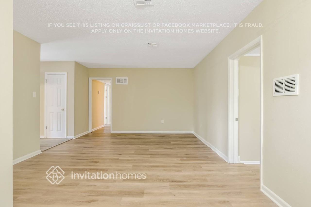 6202 Balboa Dr - Photo 3 of 25