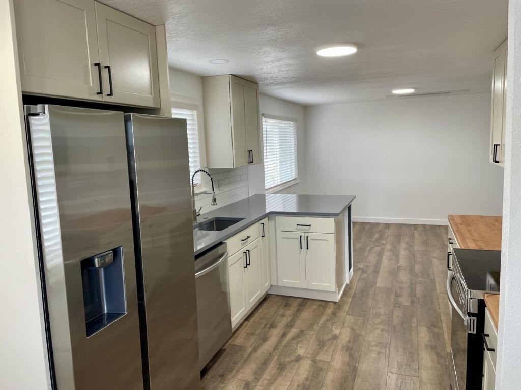 9949 Tammy Ln - Photo 5 of 19