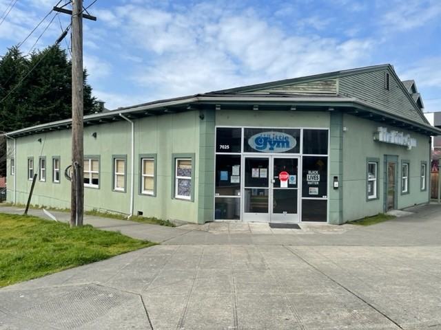 7025 California Ave Sw #C - Photo 4 of 10