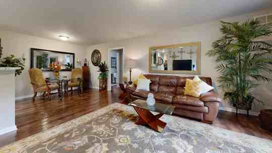 L.E.A. Properties LLC DBA Beacon 1 of 4