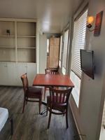 featured image of 116 N 2nd St #2B