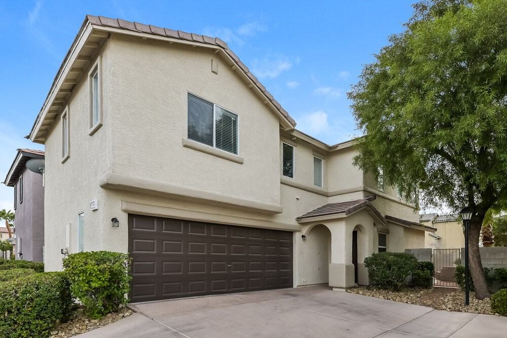 10355 Missouri Meadows St - Photo 4 of 17