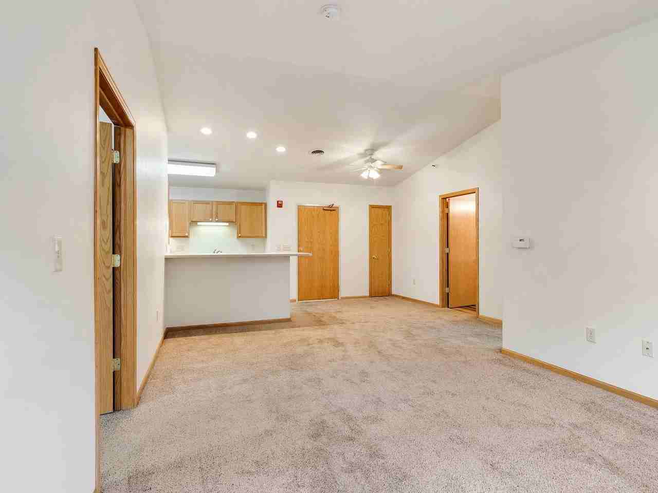 Pine Ridge Apartment Homes - Photo 6 of 44
