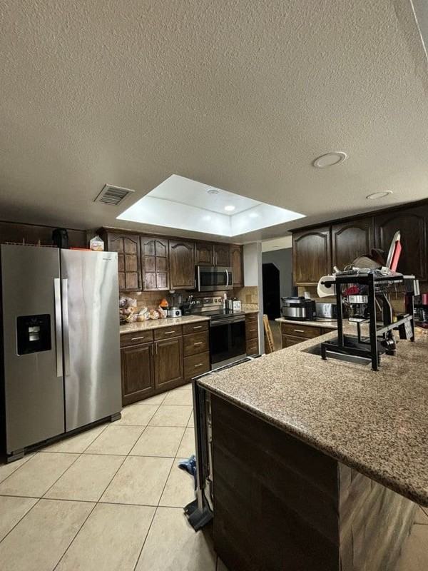 4025 E Saint Charles Ave - Photo 5 of 10