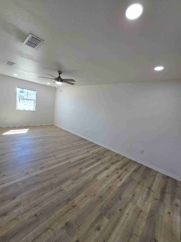 1513 Wood St - Photo 3 of 8