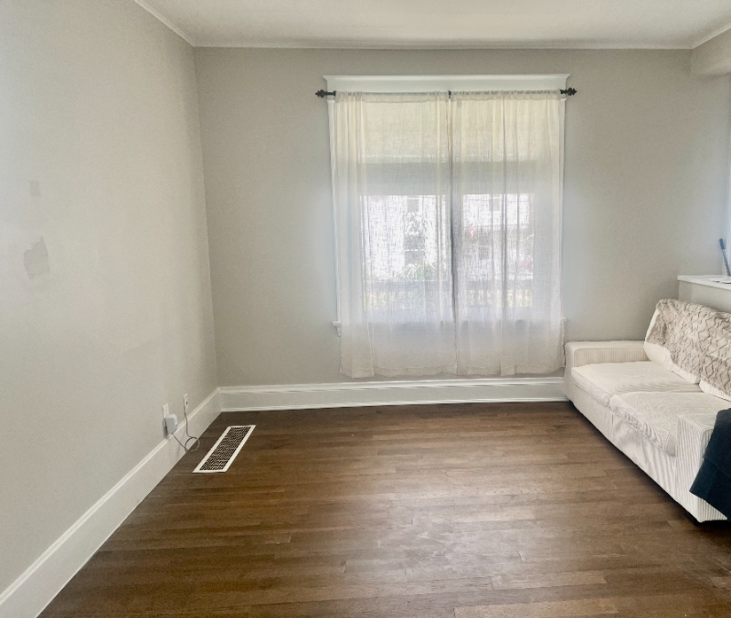 341 Montclair Ave - Photo 3 of 25