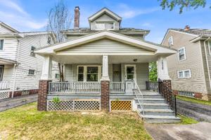 featured image of 1038 Nela View Rd