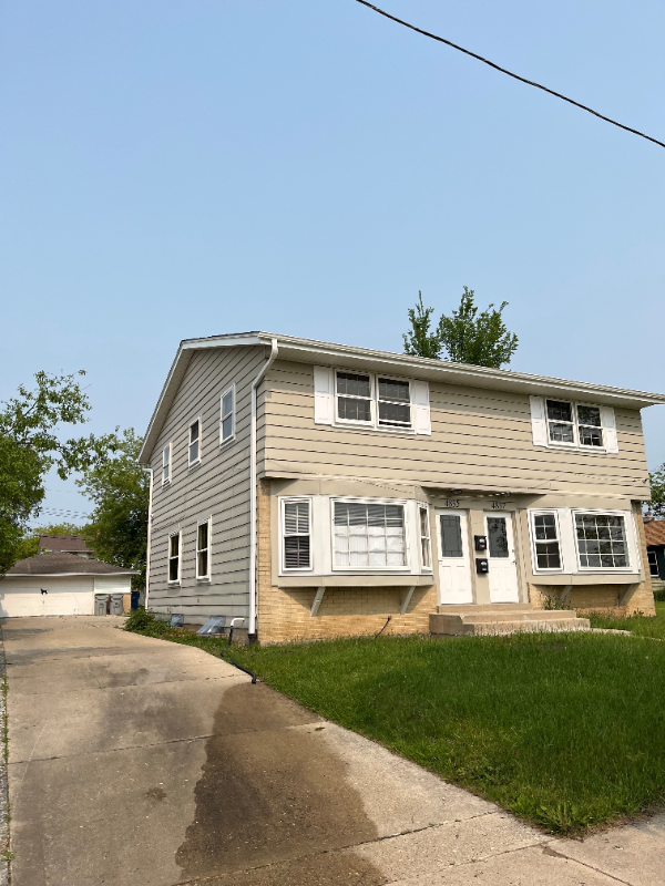 4835 N 103rd St #4837 - Photo 2 of 23