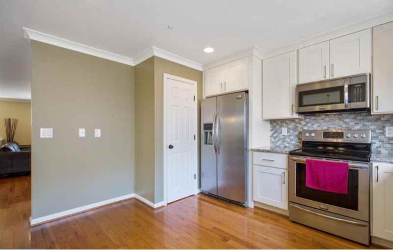 2333 Massanutten Dr - Photo 6 of 25