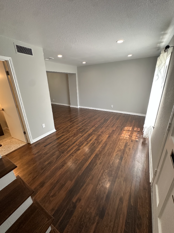 6328 Bordeaux Ave - Photo 3 of 18