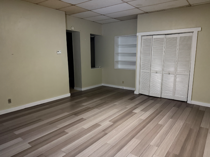 106 Fairfield Ave #1 - Photo 3 of 5