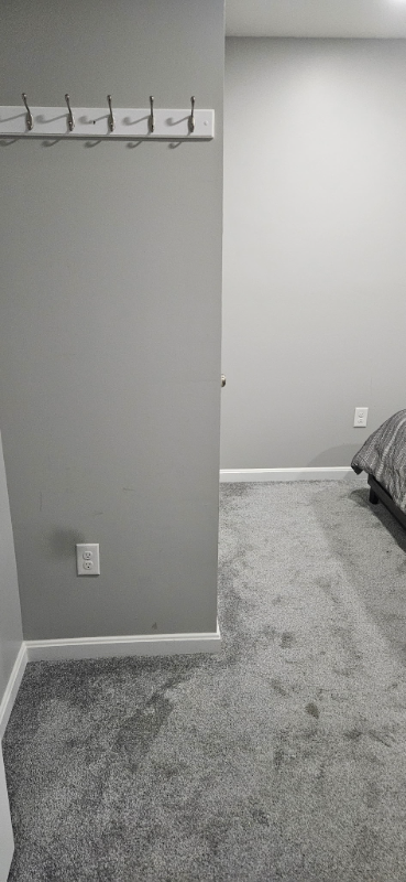 2549 Standifer Pl - Photo 2 of 7