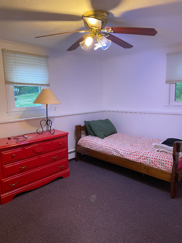 73 Hathaway Cir - Photo 2 of 9