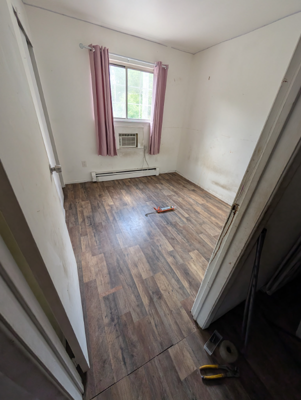 4 Lynn Ct - Photo 2 of 5