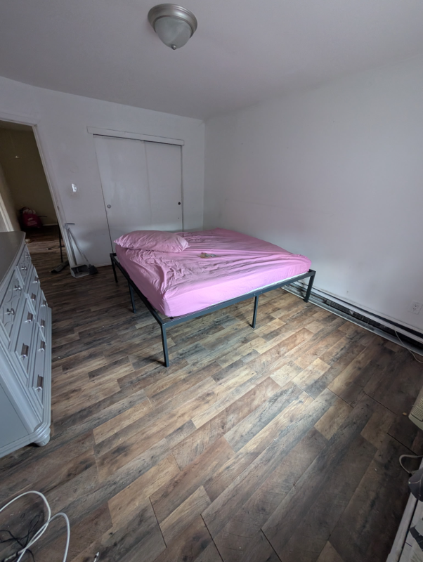 4 Lynn Ct - Photo 3 of 5