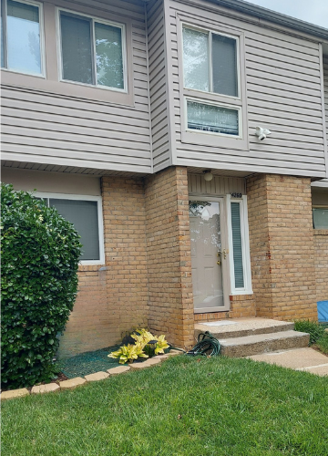 4260 Cayuga Rd - Photo 2 of 12