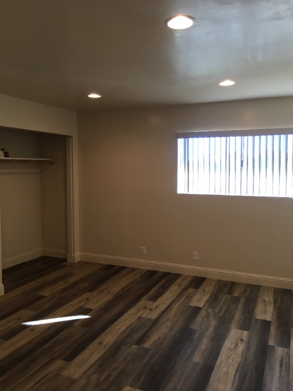 509 E Park Ave - Photo 6 of 9