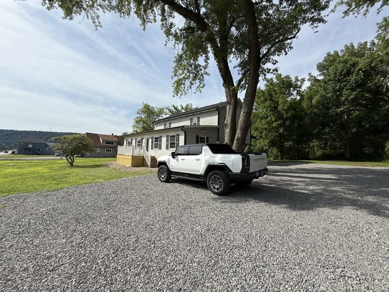 1725 Allegheny Blvd #2 - Photo 2 of 20