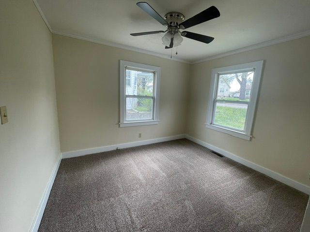 1805 Dimple Ct - Photo 5 of 11