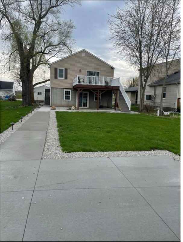 1611 S Shore Dr - Photo 7 of 13