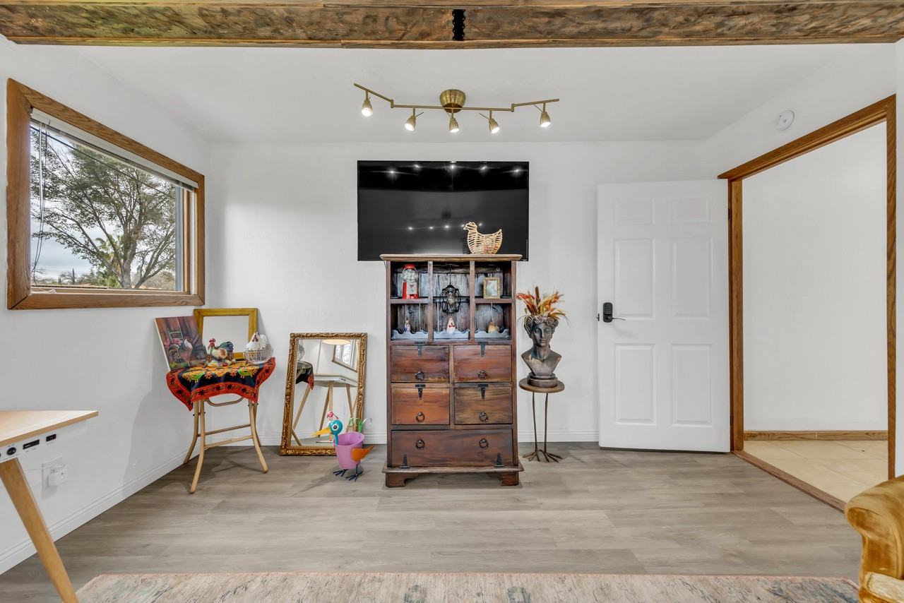 10120 Fair Oaks Blvd - Photo 3 of 14