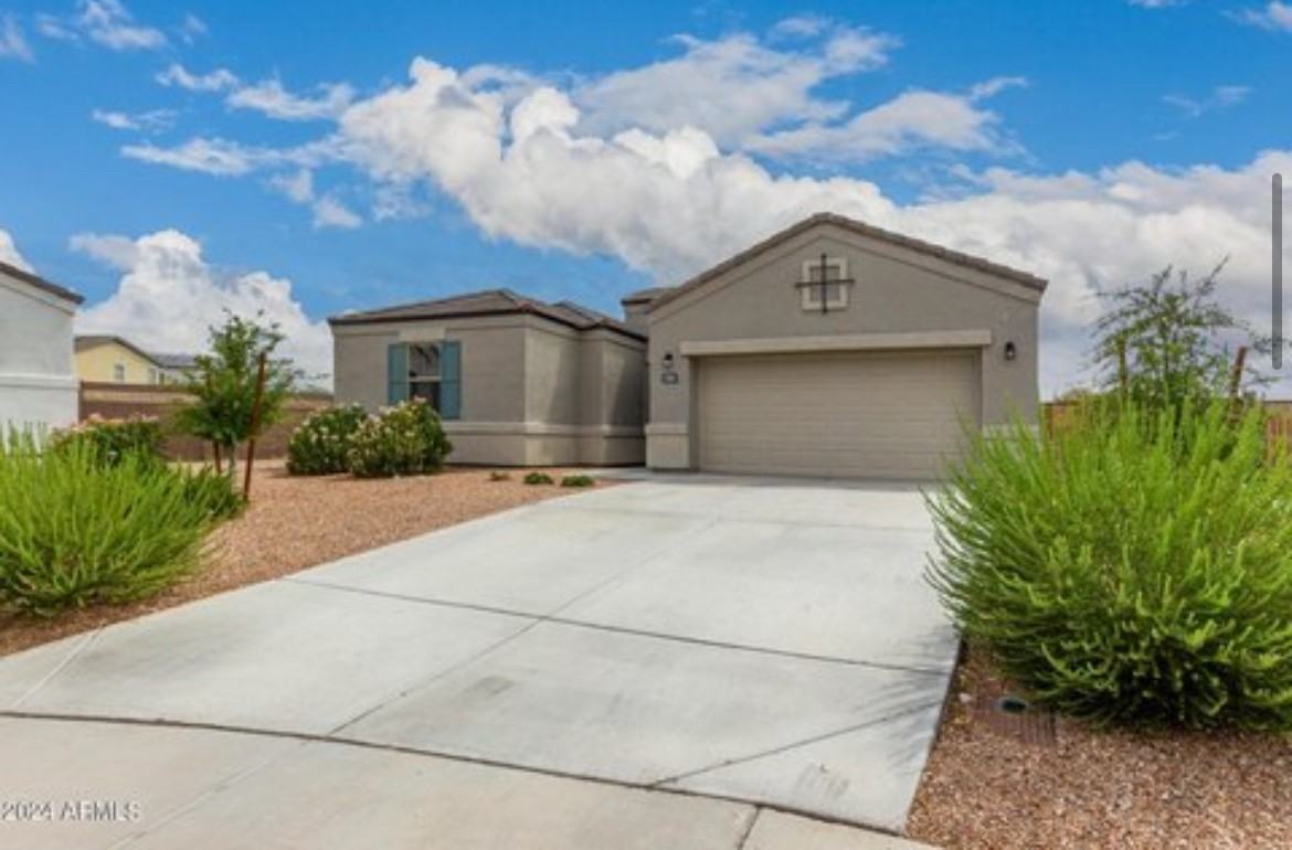 3331 N 299th Dr #NA - Photo 6 of 31