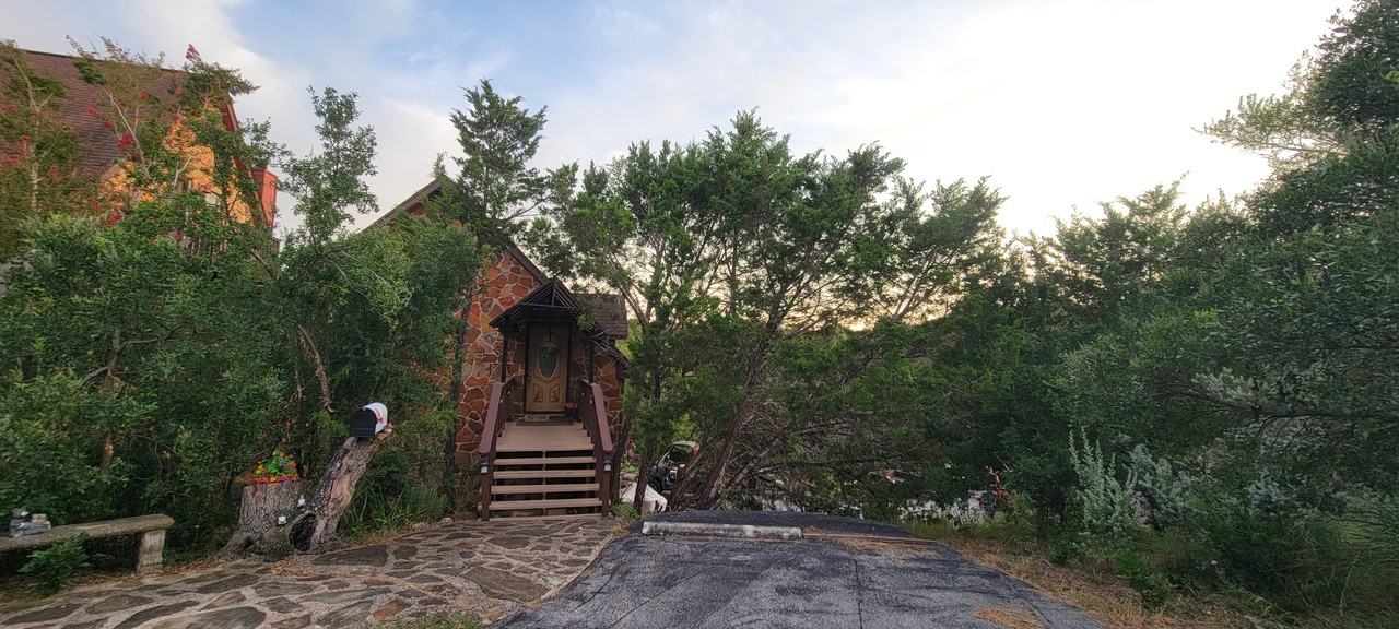 110 Roundup Dr #110A - Photo 2 of 50