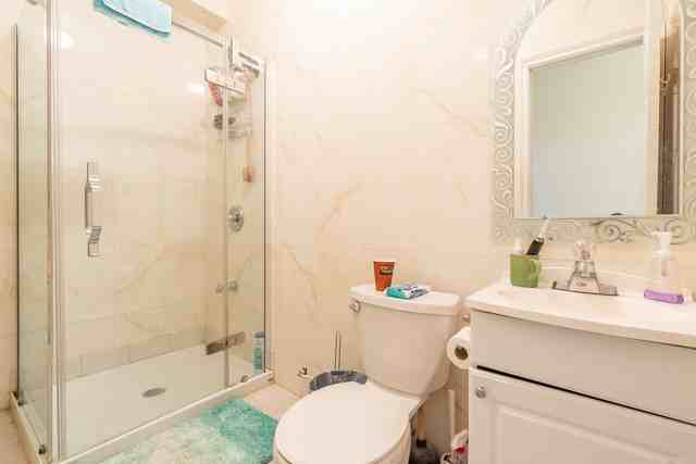59 Homewood Avenue - Photo 7 of 9
