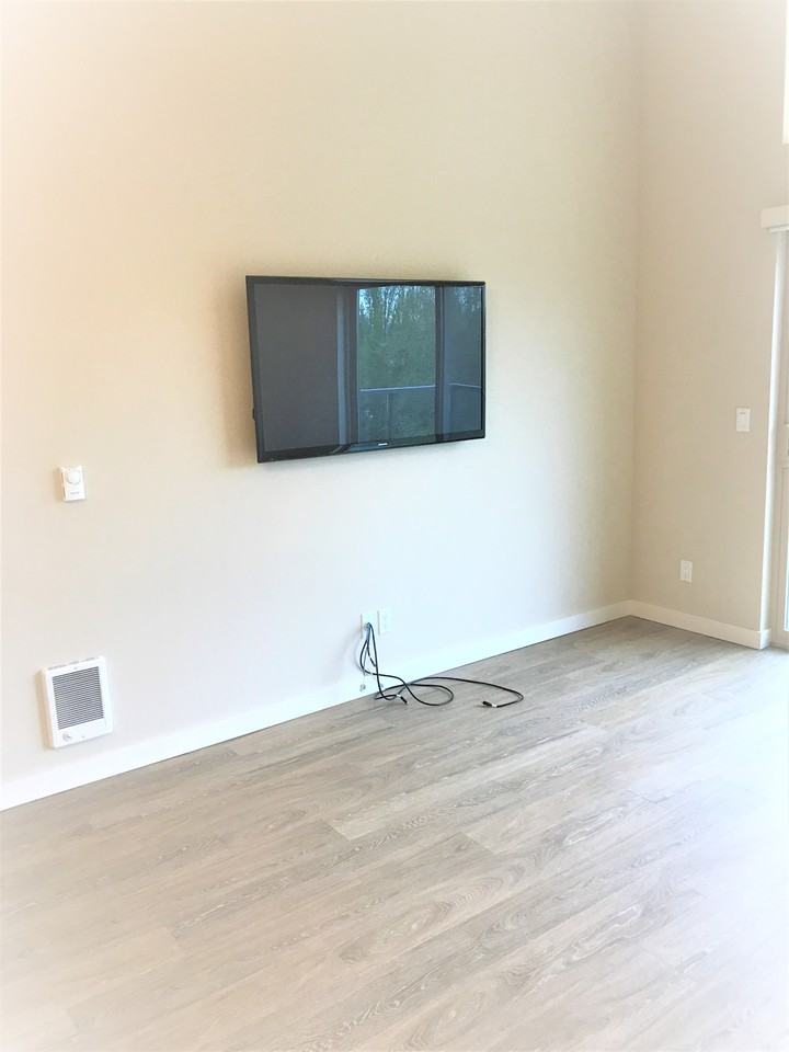 3220 81st Pl Se #110 - Photo 5 of 14