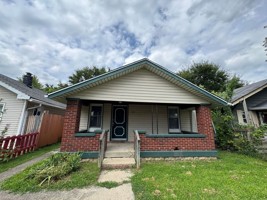 featured image of 1630 Iowa St