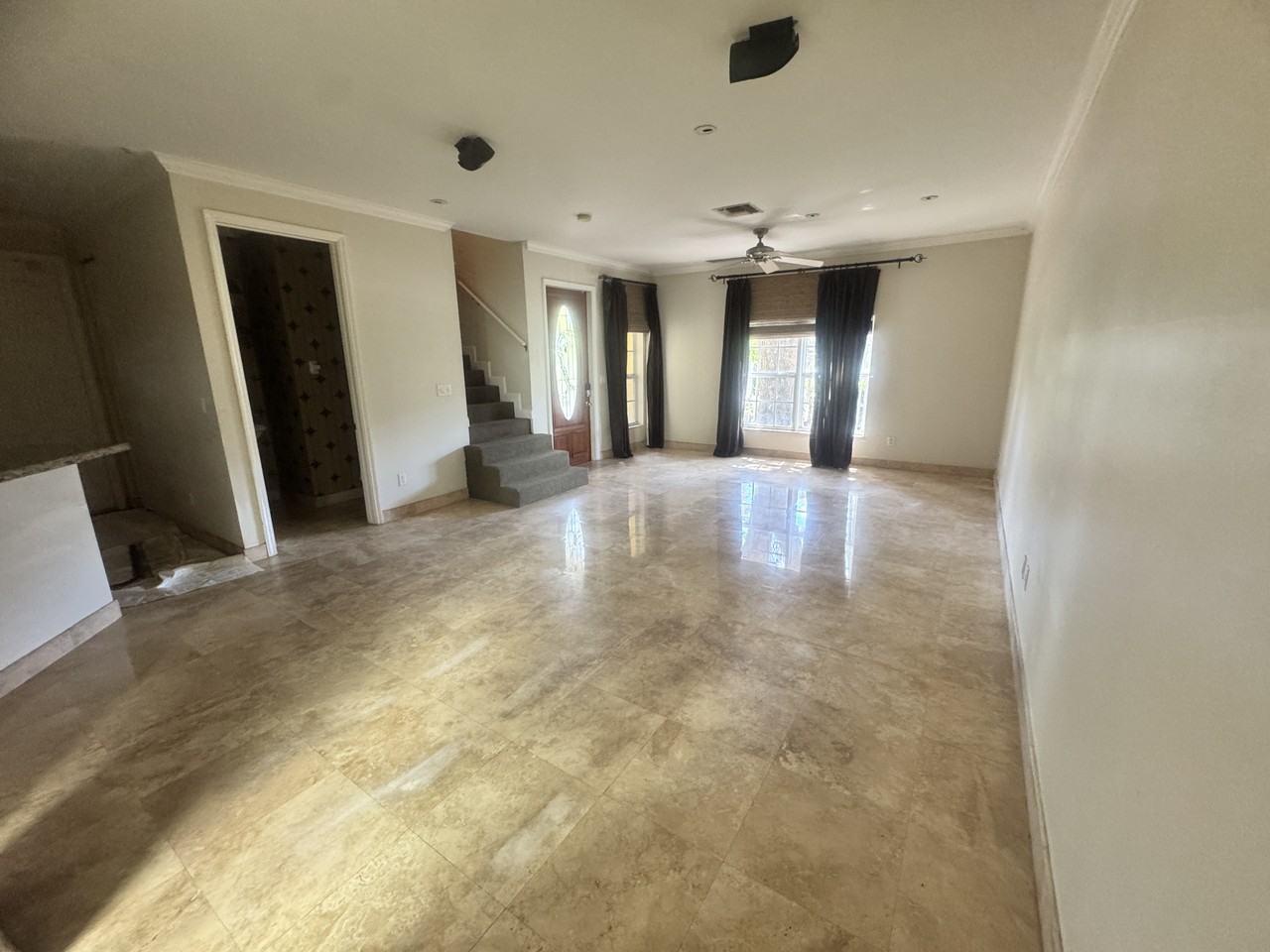 857 Sw 11th Ct #857 - Photo 7 of 25