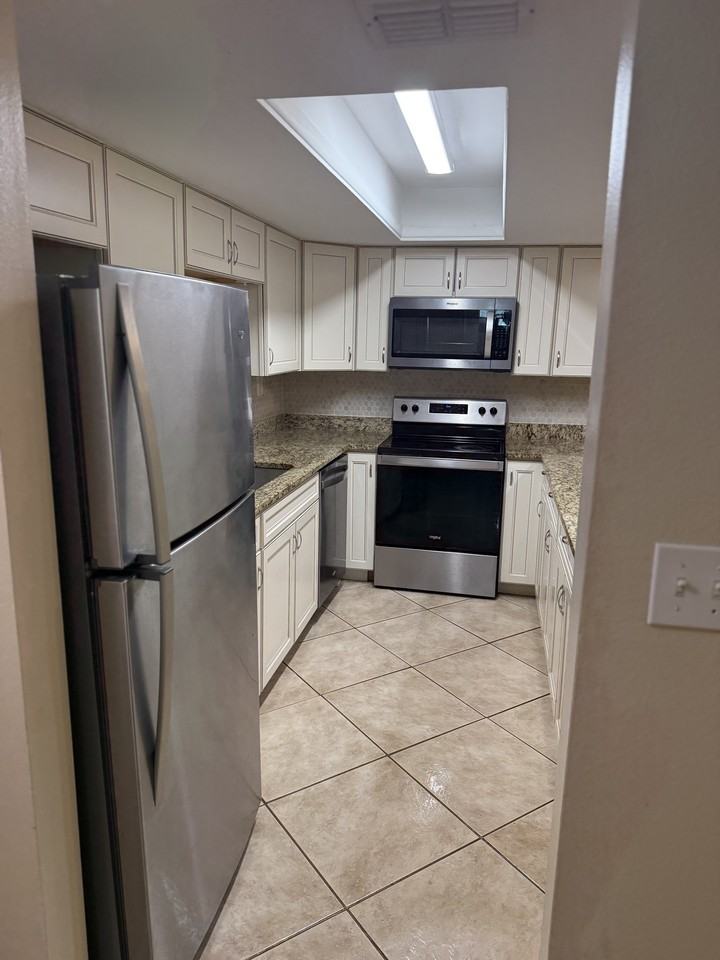 5544 Wendy Lee Dr #NA - Photo 6 of 19
