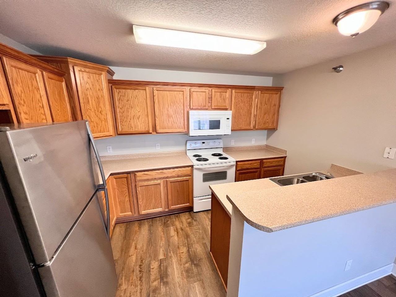 2610 Northridge Pkwy - Photo 3 of 31