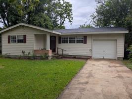 featured image of 1822 S 39th St