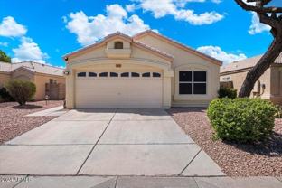 4623 E Desert Wind Dr - Photo 1 of 1