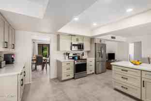 12930 W Seville Dr - Photo 1 of 1