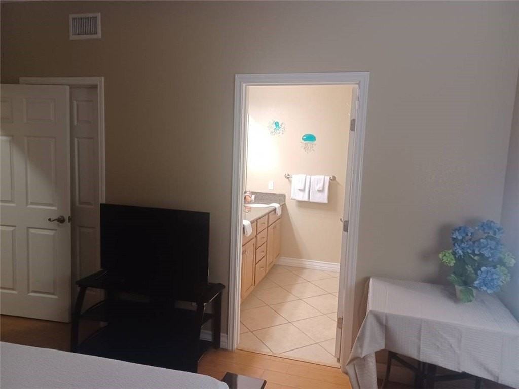 15217 Windward Drive #302 - Photo 4 of 15