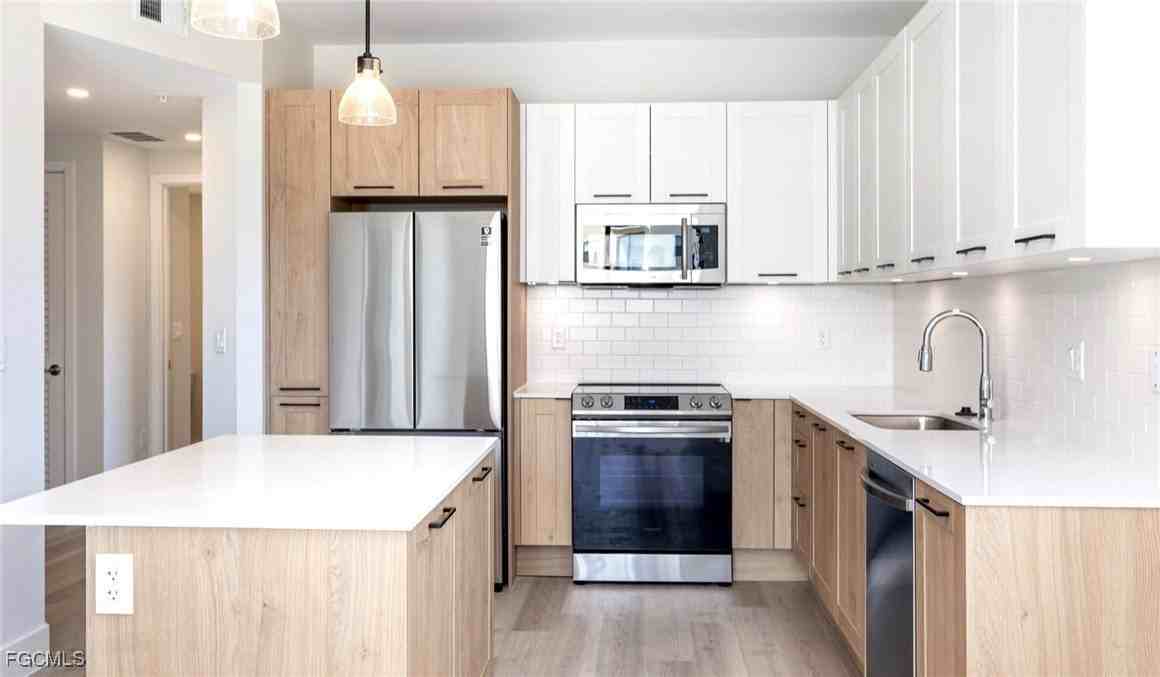 22980 Vista Edera Cir Unit 3-407 #3-407 - Photo 3 of 40