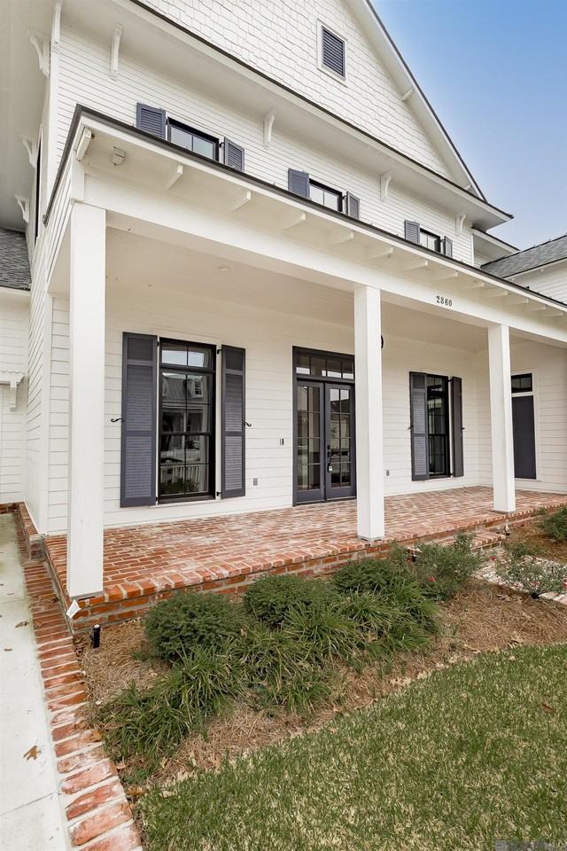 2860 Pointe Marie Dr - Photo 3 of 43