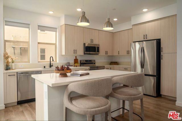 2724 N Rana Way - Photo 3 of 8
